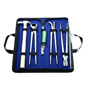 Kit d'outils de ferrage personnalisé pour chevaux, coupe-ongles de 12 pouces, pince à clous de 13 pouces, couteau à ongles en acier inoxydable, marteau extracteur - Product Image 1