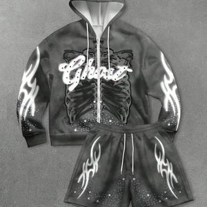 ชุดเซ็ตเสื้อฮู้ดซิปและกางเกงขาสั้นลำลองสไตล์วินเทจสำหรับผู้ชาย พิมพ์ลายกราฟิกหัวกะโหลกประดับเพชรเทียม  สามารถปรับแต่งได้ - Product Image 2