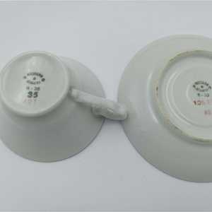 Service de table décoratif Richard Ginori 1938 rouge et bleu, comprend des accessoires pour le café et le thé - Product Image 1