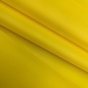 Lót Vải 100% <span class=keywords><strong>Polyester</strong></span> 180T 190T 210T <span class=keywords><strong>Taffeta</strong></span> Dệt Màu Sắc Tùy Chỉnh Đồng Bằng Trọng Lượng Nhẹ Bán Buôn Vải Cuộn - Product Image 4