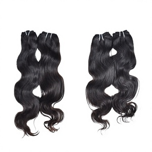 Extensions de cheveux cambodgiens indiens 100% non transformés Cheveux alignés sur les cuticules de haute qualité Onde corporelle naturelle Ondes lâches profondes Cheveux humains - Product Image 1