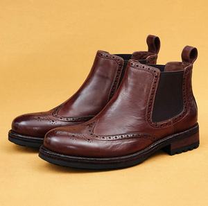 Mocasines de cuero hechos a mano de lujo para uso formal e informal. Cómodos y transpirables con parte superior de cuero suave. - Product Image 1