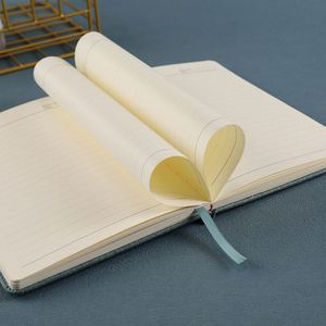 Cuaderno de Negocios Personalizado Promocional Tamaño A5, Tapa Dura de Cuero PU, Encuadernación Cosida, Multifuncional, 100 Hojas, Impresión UV de Alta Calidad - Product Image 2