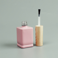 Fournisseur en gros de flacons carrés en verre pour vernis à ongles de 15 ml avec bouchon, emballage anti-fuite, impression sérigraphique pour produits pour les ongles