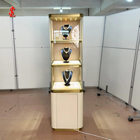Maßgefertigte Luxus-Schmuckvitrine aus Ultra-Weißem Gehärtetem Glas mit LED-Beleuchtung für Einkaufszentren und Geschäfte, Umweltfreundlich