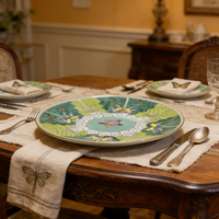 Assiette ronde en porcelaine Famille Rose de 28 cm, peinte à la main, motif chou vert et papillon, pour service ou dîner (Bok Choy)
