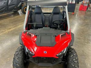 Descubre la Oferta Exclusiva del Polaris RZR 200 EFI UTV 2026 - Product Image 5