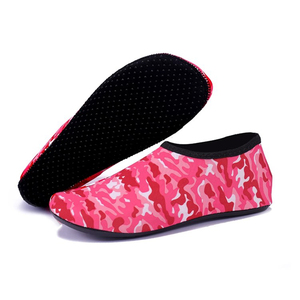Enfants Adultes Chaussures d'eau antidérapantes Chaussettes de plage Aqua pieds nus à séchage rapide Conception <span class=keywords><strong>antidérapante</strong></span> pour <span class=keywords><strong>piscine</strong></span> Rivière Nautisme Surf High Crew - Product Image 2
