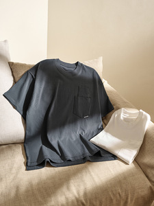 ผู้ผลิตเสื้อยืด MT2585 ขายส่งเสื้อยืดแบบมีกระเป๋าคู่ หนัก 300 กรัม สำหรับผู้ชาย เสื้อยืดโอเวอร์ไซส์ - Product Image 2