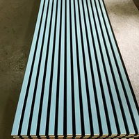 Panneau acoustique en bois ignifuge personnalisable avec support en feutre polyester 21 x 600 x 2400 mm pour appartements et salles de classe