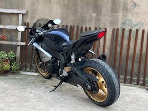 Pour moto sportive CBR1000RR 1000CC série Dpx avec une vitesse maximale de plus de 299 km/h, fabriquée en Chine - Product Image 5