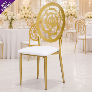 Chaises en métal doré Napoléon personnalisées pour événements, avec coussin de siège moelleux - Product Image 1