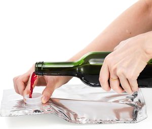 Bolsas de Vino Reutilizables Portátiles Personalizadas de 2L, Bolsas de Recarga de Vino a Prueba de Fugas, Reemplazo de Líquido para Viajes, Campamentos y Playa - Product Image 2