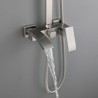 Meilleures ventes, prix d'usine, acier inoxydable, fonction eau chaude et froide, salle de bain, douche combinée avec baignoire