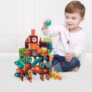 STEMモンテッソーリDIY磁気タイル3DビルディングブロックセットABSプラスチック教育建設玩具子供用