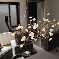 Lustre suspendu en céramique en forme de fleur avec cadre en cuivre en forme de branche d'arbre, luminaire floral de luxe pour la décoration de cuisine