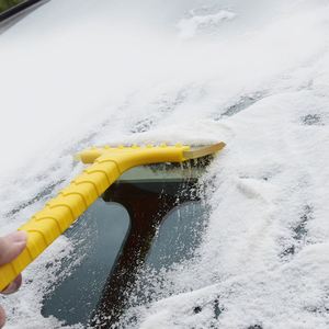Nouvel outil de déneigement pour voiture, <span class=keywords><strong>grattoir</strong></span> à glace triangulaire détachable en ABS pour <span class=keywords><strong>le</strong></span> nettoyage de la glace sur les voitures - Product Image 2