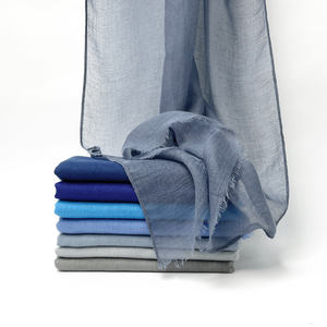 Pañuelo liso <span class=keywords><strong>de</strong></span> polialgodón para mujer malaya, ligero, mezcla <span class=keywords><strong>de</strong></span> poliéster, <span class=keywords><strong>tela</strong></span> <span class=keywords><strong>de</strong></span> velo completo, chal étnico con tonalidades azul marino - Product Image 1