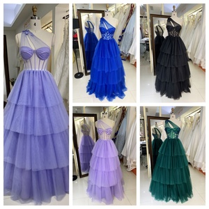 Mới bán buôn Ruffle V cổ thêu ăn mặc thanh lịch Đảng dài Gown bóng Gown prom DRESS 2025 - Product Image 5