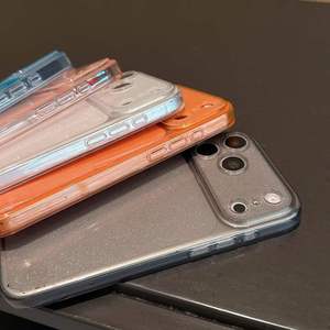 Heißer Verkauf: Ins-Style Bunter Glitzer TPU PC Stoßfester Ständer Transparente Handyhülle für iPhone 17 Pro 16 - Product Image 3