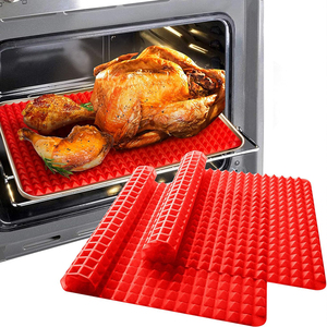 Tapis de cuisson en <span class=keywords><strong>silicone</strong></span> OEM <span class=keywords><strong>Feuille</strong></span> pyramidale saine <span class=keywords><strong>pour</strong></span> réduire la graisse du four Cuisson antiadhésive Griller BBQ, rôtir Pâtisserie Bacon Cooker - Product Image 1