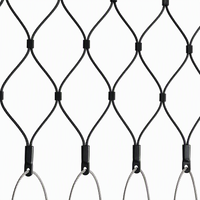 Barrière de sécurité flexible en treillis métallique en acier inoxydable noir diamanté pour garde-corps de centre commercial