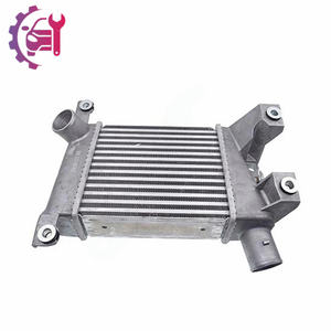 NP300 BD20 YD25(02-08) ชิ้นส่วนอินเตอร์คูลเลอร์ยานยนต์อลูมิเนียม56006-ZL62 14461-VK50A เหมาะสำหรับนิสสันนาวาร่า - Product Image 6