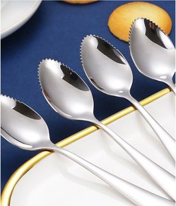 Cuillère à fruits en acier inoxydable 304 DFB0310, cuillère dentée pour bébé, cuillère à repousser les aliments pour bébé, cuillère à éplucher les pommes pour bébé - Product Image 3