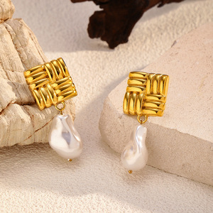 Boucles d'oreilles carrées en acier inoxydable plaqué or à la mode bijoux de mode boucles d'oreilles pendantes en perles pour femmes <span class=keywords><strong>E491</strong></span> - Product Image 3