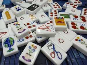 Juego de Mahjong Americano de Acrílico con Temática de Maestros, Fotos Reales de Fábrica, Listo para Envío Inmediato, Sin Reseñas Aún - Product Image 2