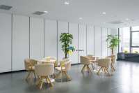 Cloison modulaire moderne en MDF avec panneaux solides pour l'insonorisation des bureaux et des écoles