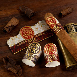 Fabricant professionnel d'étiquettes de bandes de cigares de luxe gaufrées, écologiques, imperméables, impression UV personnalisée, papier d'art avec feuille d'or - Product Image 2