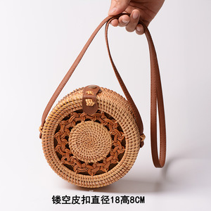 <span class=keywords><strong>Sac</strong></span> à <span class=keywords><strong>bandoulière</strong></span> rond en paille tressée fait main pour femme – Idéal pour l'été et la plage - Product Image 2