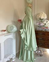 Nouvelle conception personnalisée, ensemble de prière en satin de soie de qualité supérieure, jupe deux pièces, abaya en tissu nylon respirant, robe pour femmes musulmanes, prière