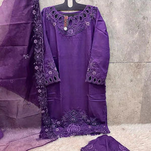 Ensemble de costumes en coton avec broderie complète pantalon de travail manuel et Dupatta brodé avec intérieur Santoon - Product Image 1