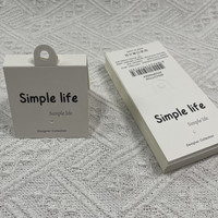 Étiquettes suspendues personnalisées en carton plié, écologiques et recyclables, pour emballages de chaussures et de vêtements, et étiquettes d'emballage.
