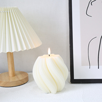 Bougie en cire de forme à piles pour la décoration intérieure sans flamme de Matti