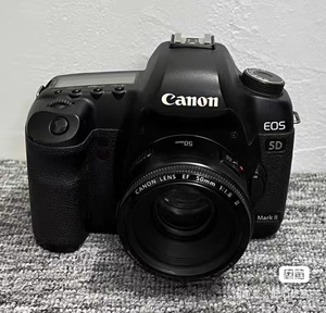 สินค้าขายดี ชุดกล้องราคา 290 ดอลลาร์สหรัฐ = กล้อง EOS 5D2 5D <span class=keywords><strong>Mark</strong></span> <span class=keywords><strong>2</strong></span> ราคา 200 ดอลลาร์สหรัฐ + เลนส์ 50 มม. F1.8 ราคา 90 ดอลลาร์สหรัฐ ของแท้ Canon มือสอง กล้อง DSLR ดิจิตอล - Product Image 2
