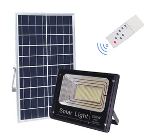 IP65 Tahan Air Tugas Berat Tenaga Surya Battery Back Up Billboard Reflektor Senja Hingga Fajar Remote Kontrol 200W Solar Flood cahaya