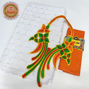 Tissus de dentelle sèche en coton africain bleu ciel avec col pour femmes vêtements de mariage bricolage couture Nigeria Mali lacets de <span class=keywords><strong>soie</strong></span> de lait - Product Image 2