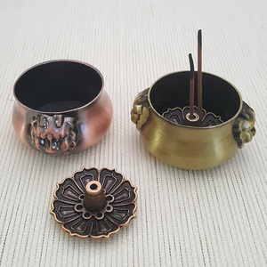 Venta al por mayor de alta calidad de Metal incienso de una variedad de pequeños objetos casa fumigar quemador de incienso - Product Image 2