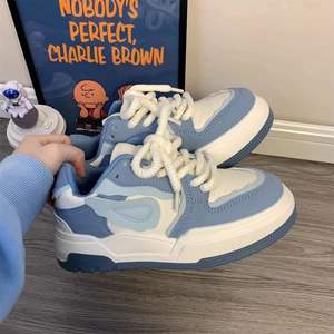 Zapatos Deportivos de Moda para Estudiantes, Estilo Informal, con Alas Pequeñas, Suela Gruesa, para el Verano de 2025 - Product Image 5