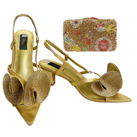 Chaussures de soirée de créateur italien avec pochette assortie pour mariages africains et occasions nuptiales, chaussures pour femmes en dentelle brodée et perles
