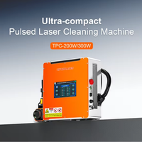 Machine de nettoyage au laser pulsé ultra-compacte 300W 1-205mm, laser pulsé pour le nettoyage des taches d'oxyde de peinture, des surfaces en briques, en bois et en métal