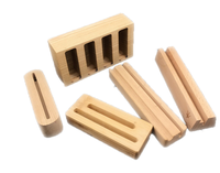 Porte-cartes en bois artistique affichage étiquette de prix support de Base en bois de pin élégant calendrier de cadeau de maison décoration de modèle en bois élégant