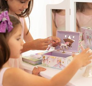 ジャコスメーカー製 女の子向け回転式ユニコーン グリッターレインボー スターデザイン ネックレス イヤリング アクセサリー付き ミュージカルジュエリーボックス - Product Image 6