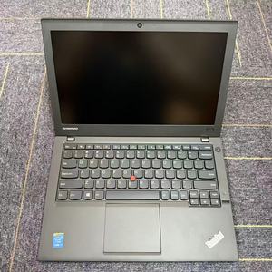Portátil Empresarial ThinkPad X250 Reacondicionado de 12.5 Pulgadas, Intel Core I5 de 5ª Generación, 4GB de RAM, 500GB SSD, Pantalla Táctil en Inglés, Windows 10, 120W - Product Image 1