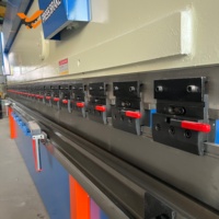 Máquina de Prensa Plegadora CNC Totalmente Automática de Tecnología Avanzada para el Plegado Preciso de Placas de Aluminio