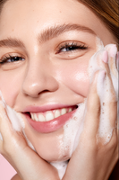 Nettoyant Visage Anti-Acné OEM Soin Peau Grasse Contrôle Sébum Nettoyage Profond Doux Polypeptide de Bave d'Escargot