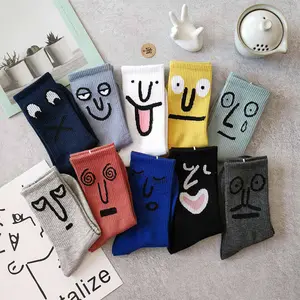 Novas meias de algodão com rosto de desenho animado para mulheres, novidade engraçada de anime